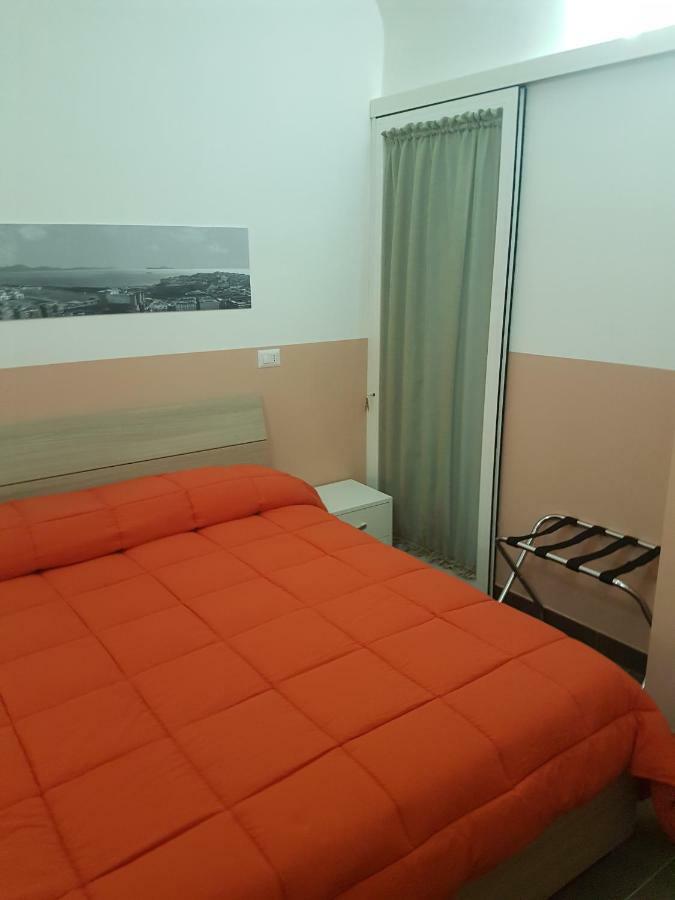 Bed and Breakfast Gradoni Di Chiaia Twenty Three Неаполь Экстерьер фото