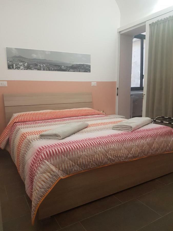 Bed and Breakfast Gradoni Di Chiaia Twenty Three Неаполь Экстерьер фото