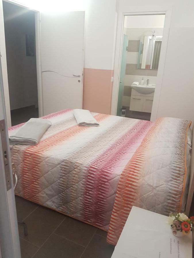 Bed and Breakfast Gradoni Di Chiaia Twenty Three Неаполь Экстерьер фото